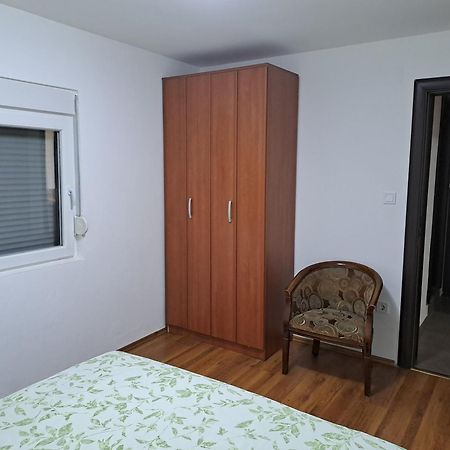 Apartments Mirkovic Цетинє Екстер'єр фото