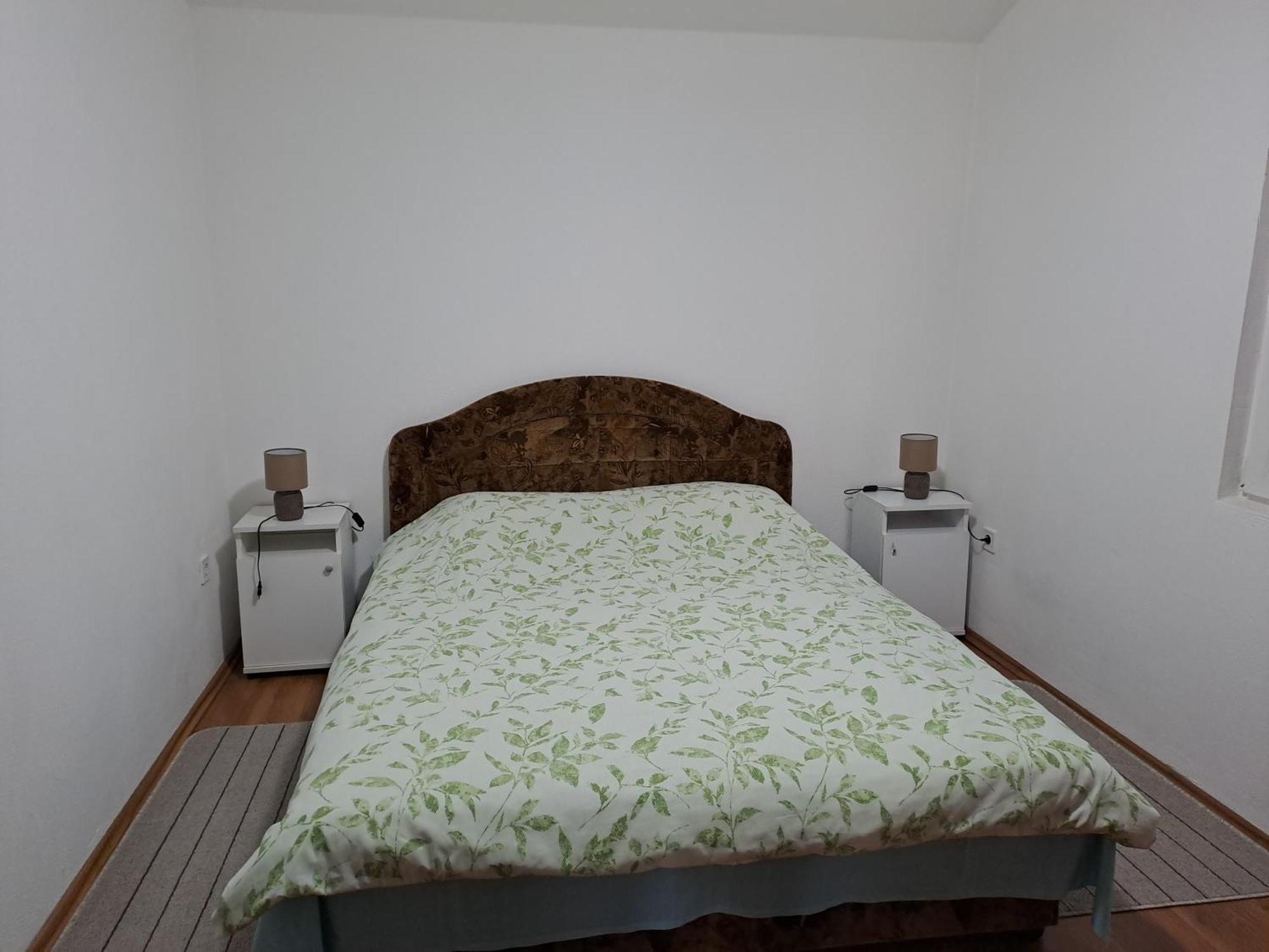 Apartments Mirkovic Цетинє Екстер'єр фото
