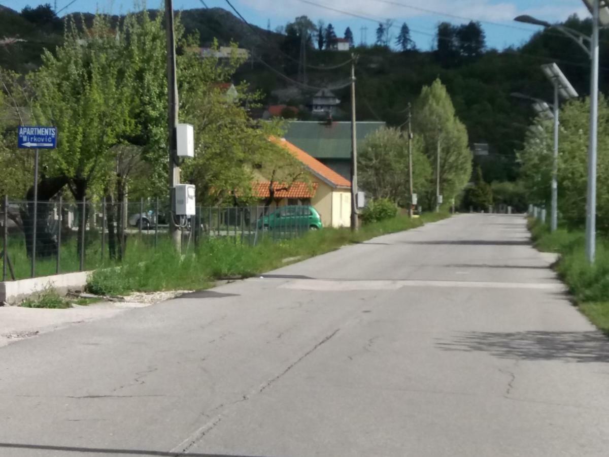 Apartments Mirkovic Цетинє Екстер'єр фото